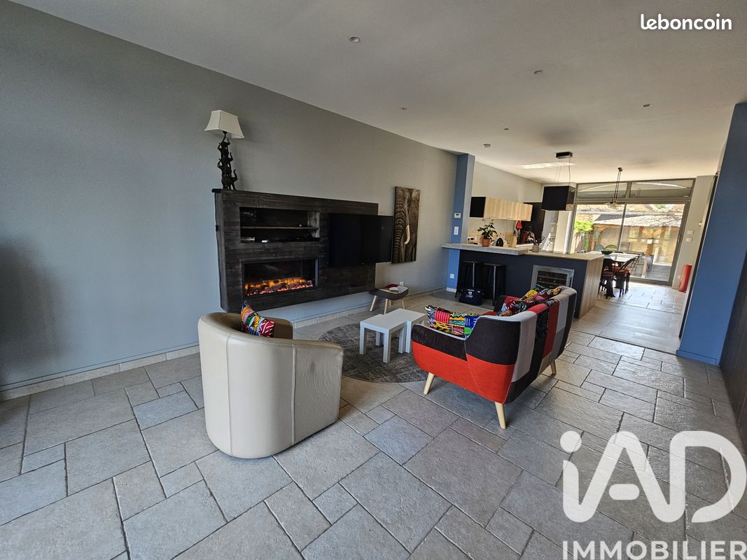 Maison 4 pièces 102 m² · à Vendôme · 102 m² · 277 000 €