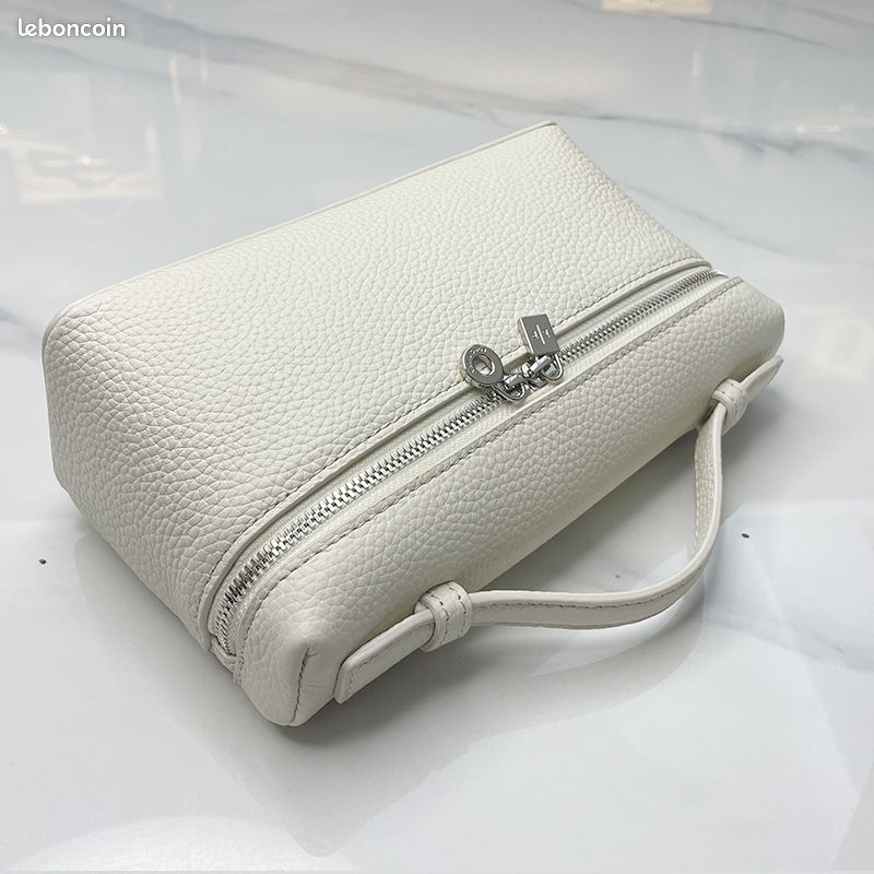 LP Bags Handbags (image 2)