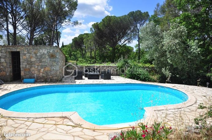Maison 7 pièces 135 m²