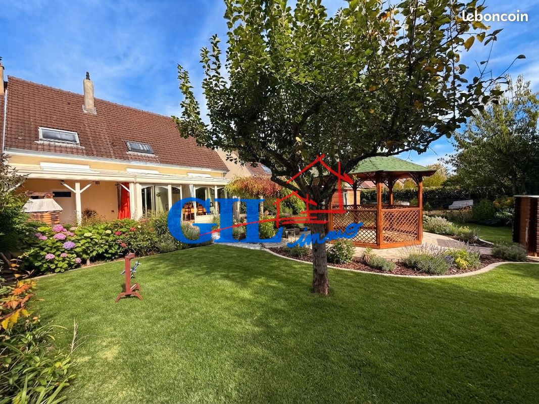 Maison 7 pièces 136 m² · à Savigny-le-Temple · 136 m² · 339 000 €