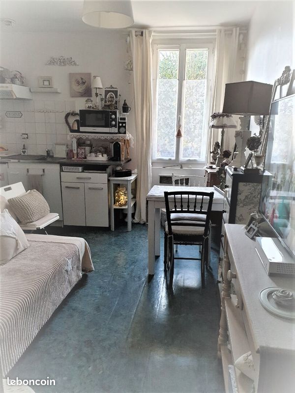 Studio 1 pièce 17 m² - Gradignan 33170 (image principale 2)
