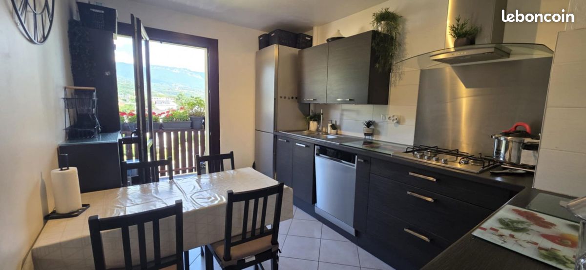 Appartement 4 pièces 78 m² · à Bassens · 78 m² · 225 000 €