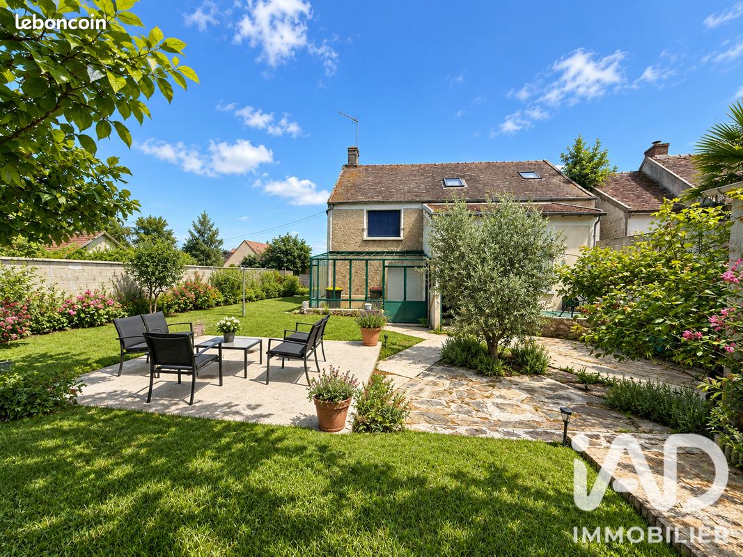 Maison 5 pièces 100 m² · à Aubepierre-Ozouer-le-Repos · 100 m² · 225 000 €