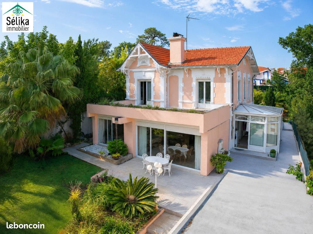 Maison 7 pièces 177 m² · à Arcachon · 177 m² · 1 399 000 €