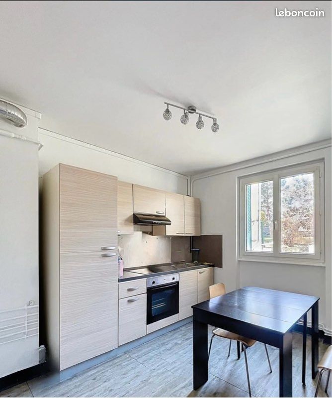 Appartement 3 pièces 55 m² · à Clermont-Ferrand · 55 m² · 745 €