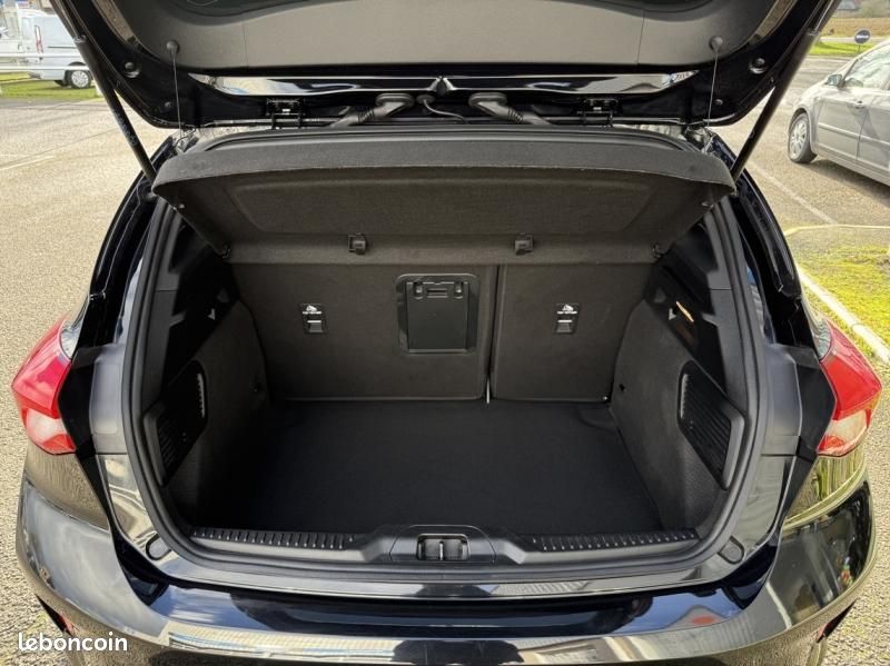 Ford Focus 1.0 Flexifuel 125ch mHEV ST-Line X (image 10)