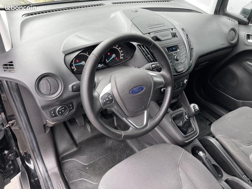 Ford transit courier FOURGON FGN 1.5 TDCI 75 BV6 AMBIENTE (image 8)