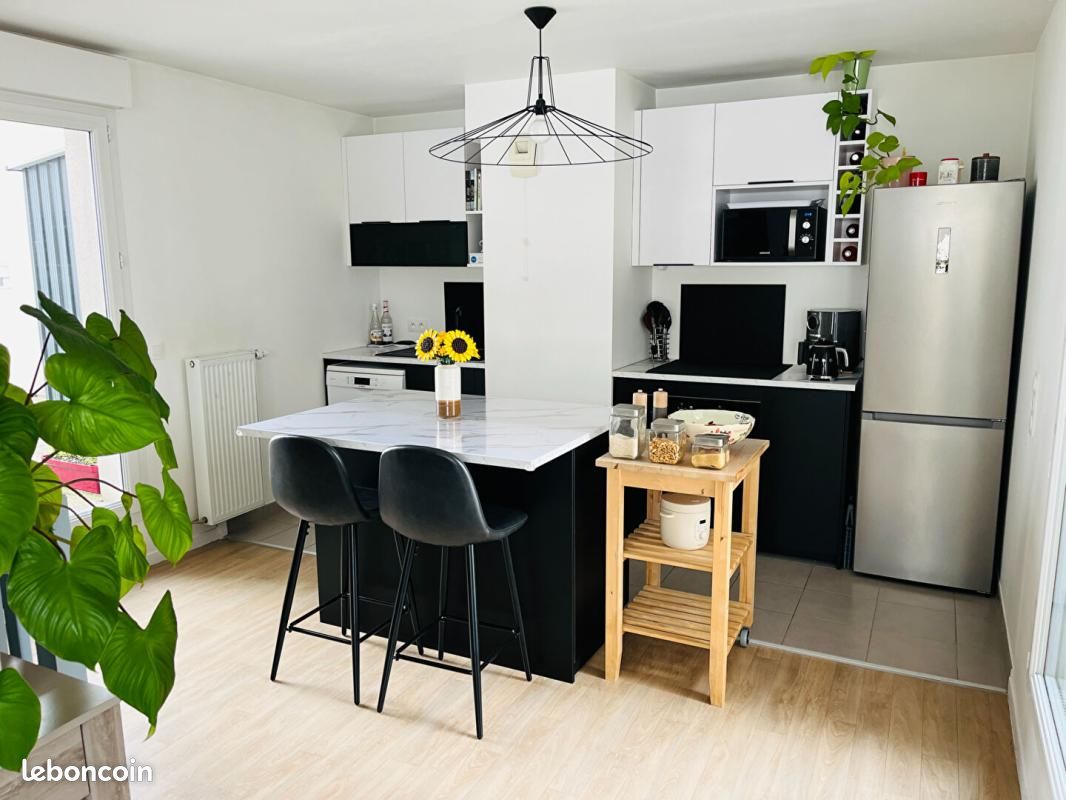 Appartement 4 pièces 82 m² · à Pantin · 82 m² · 388 000 €