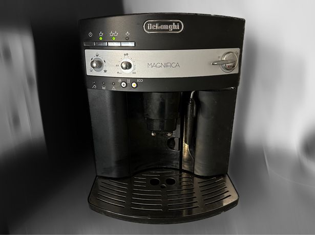 Machine a cafe grain delonghi d'occasion - Electroménager - leboncoin