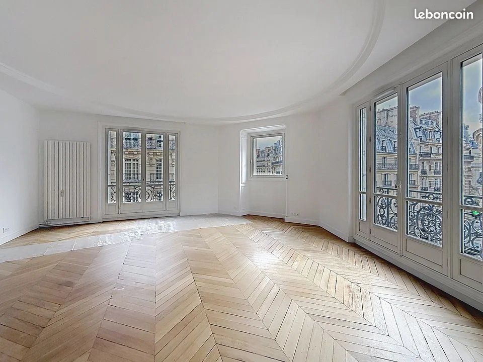 Appartement 7 pièces 242 m² · à Paris · 242 m² · 6 990 €/mois
