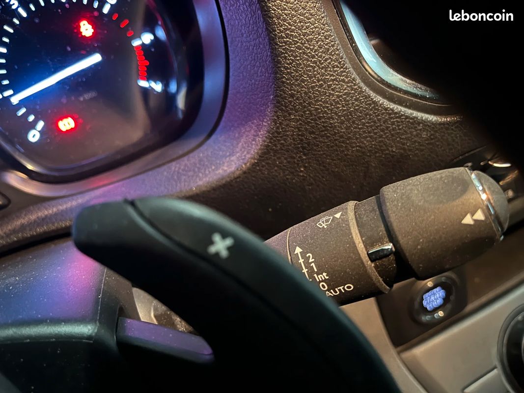 Peugeot EXPERT Urban Compact (image 23)
