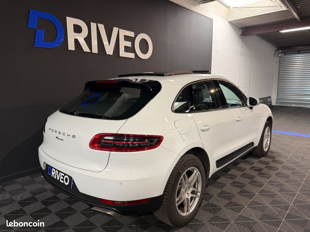 PORSCHE MACAN 2.0 250ch PDK / SUIVI COMPLET PORSCHE / TOIT OUVRANT / APPLE CARPLAY (image 5)