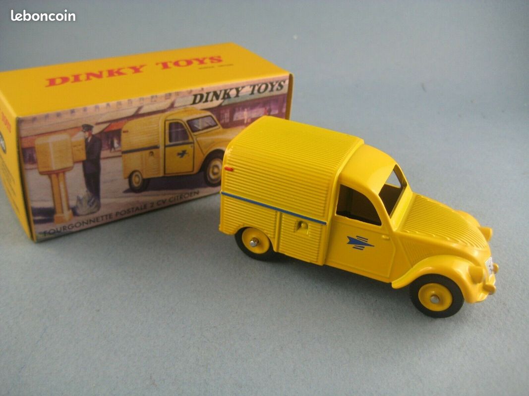 Camion De Poste PTT Ancien - Jouet En Plastique, Made In France (Occasion)