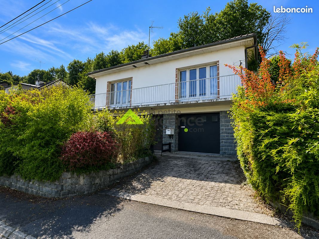 Maison 4 pièces 120 m² · à Aubusson · 120 m² · 82 800 €