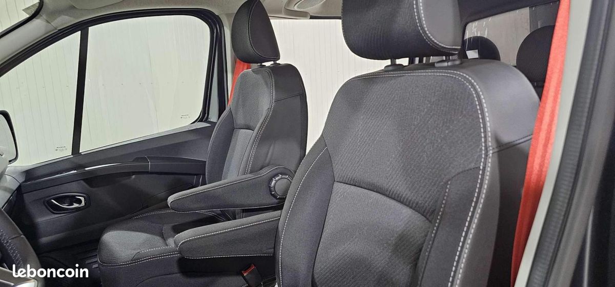 Renault Trafic CABINE APPROFONDIE CA L1H1 BLUE DCI 170 BVA9 RED EDITION EXCLUSIVE (image 30)