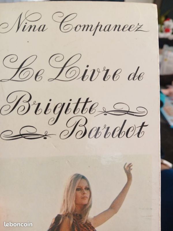 Livre Brigitte bardot de 1971 (image 3)