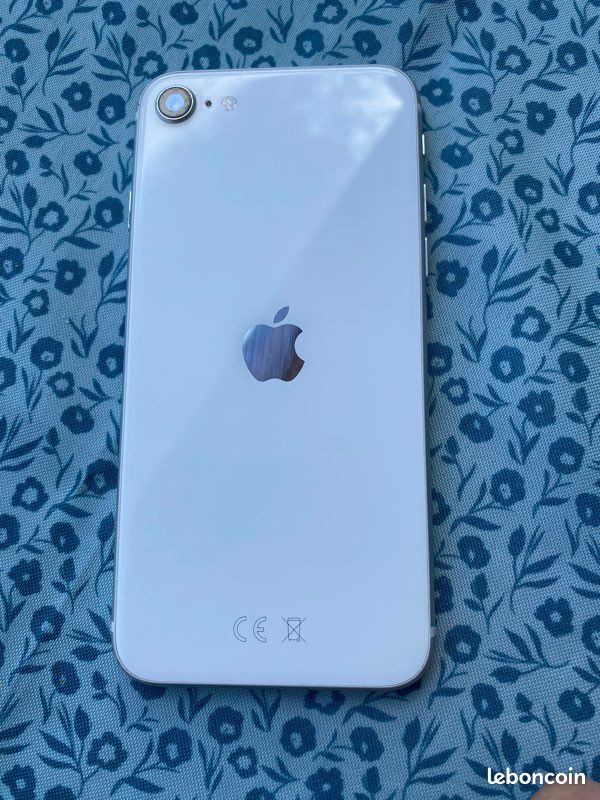 IPhone SE 2020 (image 4)