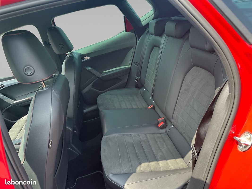 SEAT Arona 1.0 TSI 110 ch Start/Stop DSG7 FR (image 14)