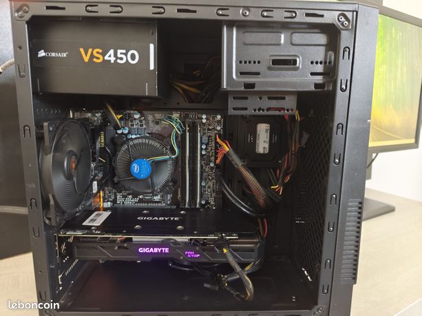 PC Gamer ASUS Intel Core I7-7700K, 16 Go RAM, GTX 1060 6 Go, SSD + HDD