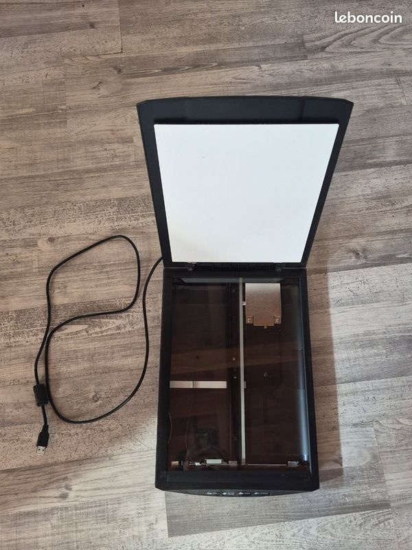 Scanner lide 110 Canon (image 1)