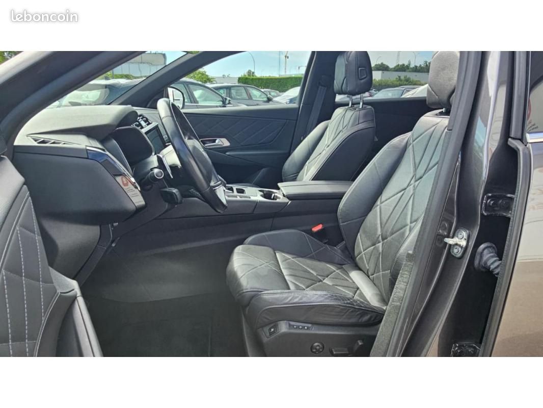 DS 7 Crossback So Chic inspiration RIVOLI Noir Basalte 1.5 BlueHDi 130cv EAT8 SURÉQUIPÉE (image 13)