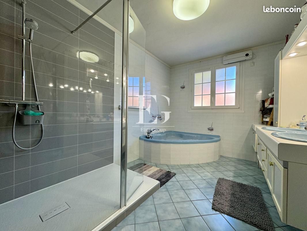 Maison 9 pièces 283 m² - Torsac 16410 (image principale 15)