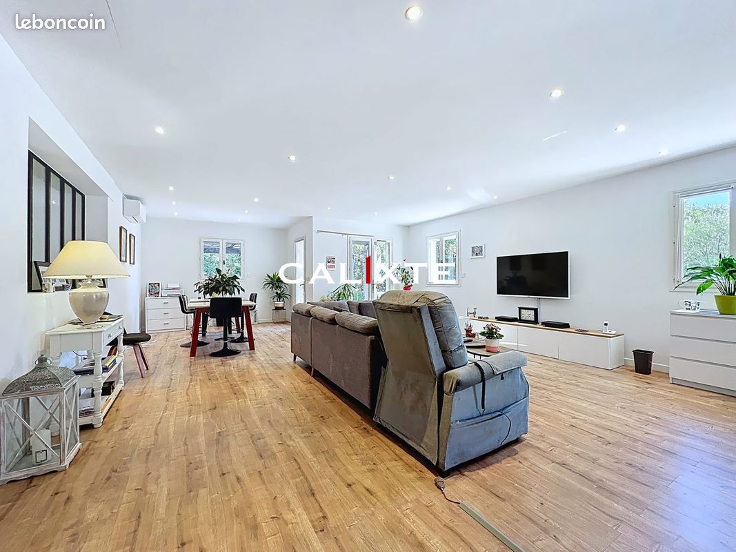 Maison 4 pièces 166 m² · à Fayence · 166 m² · 550 000 €