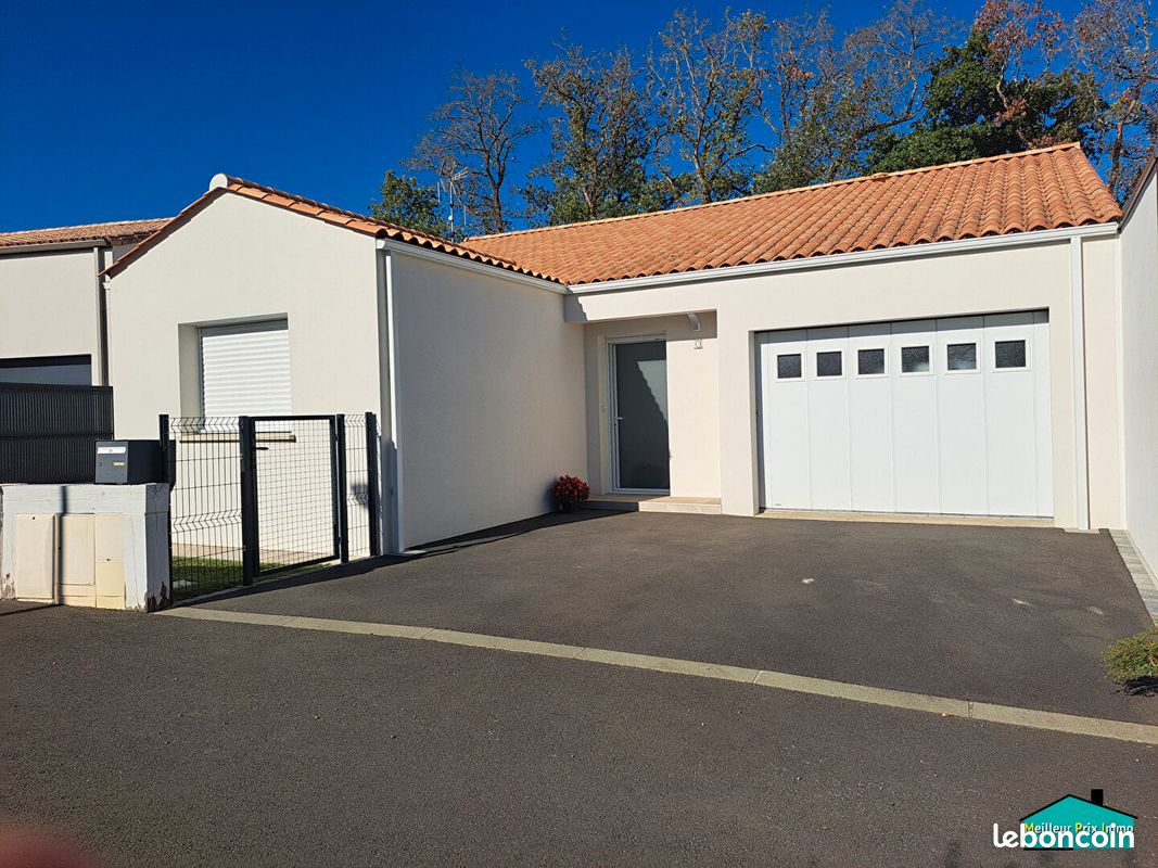 Maison 4 pièces 96 m² · à Saint-Philbert-de-Grand-Lieu · 96 m² · 320 000 €