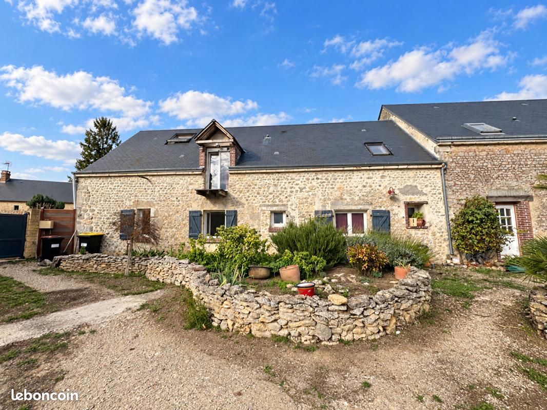 Maison 7 pièces 165 m² · à Éole-en-Beauce · 165 m² · 218 000 €