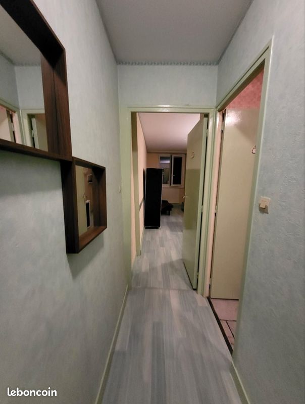 Appartement 1 pièce 20 m² · à Saint-Claude · 20 m² · 395 €