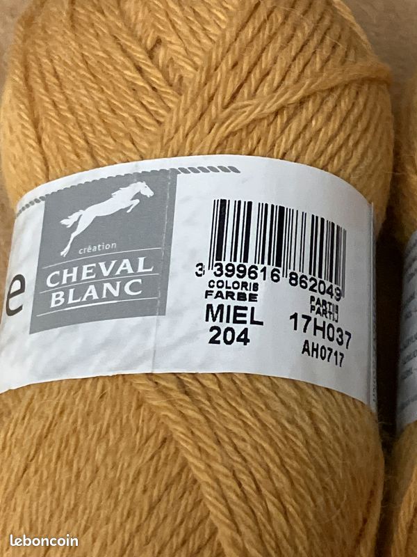 2 pelotes de laine Tobiane de Cheval Blanc miel (image 2)