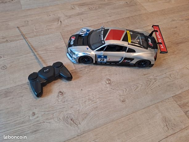 Mondo – Audi R8 LMS Radiocommandée échelle 1/18 – Vitesse 9 Km/h – Télécommande Tout-directions – Voiture RC Pour Collectionneurs Et Enfants (dès 6 Ans)