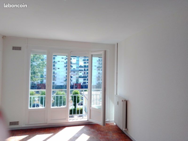 Appartement 1 pièce 28 m² · à Limoges · 28 m² · 400 €