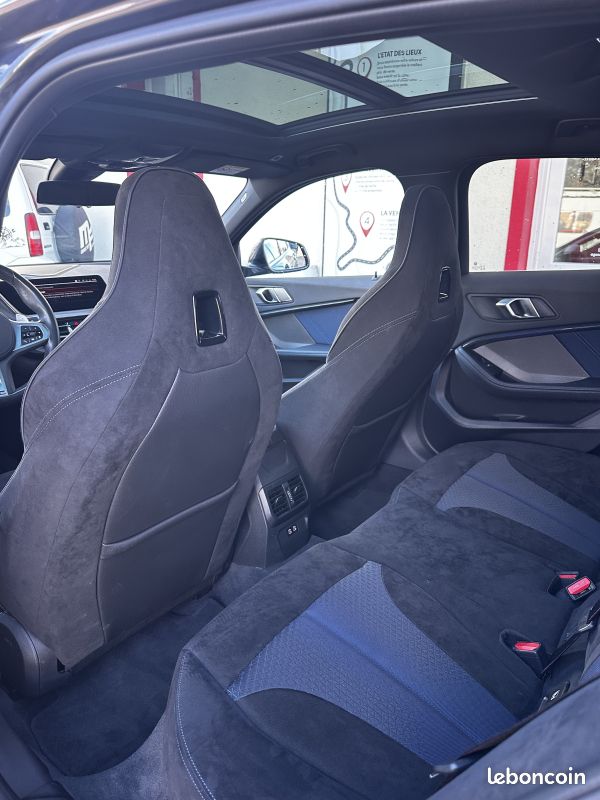 BMW Série 1 (F40) M135i xDrive 2.0 i 306 ch Performance (image 24)