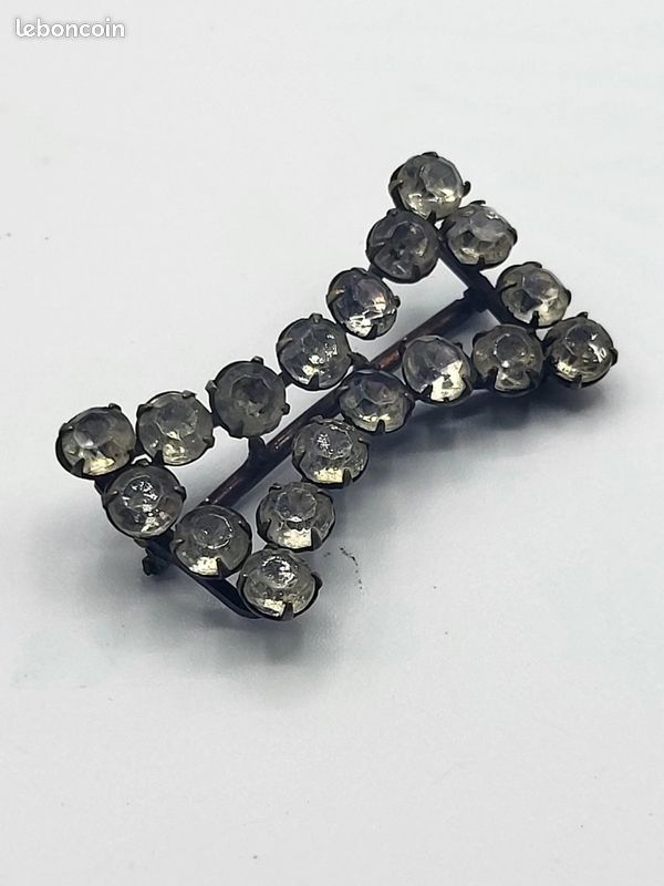 Boucle Ancienne En Métal Et Strass - Ornement Pour Bijoux Vintage