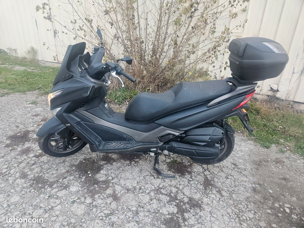 Scooter Kymco X-town 125 (image 3)