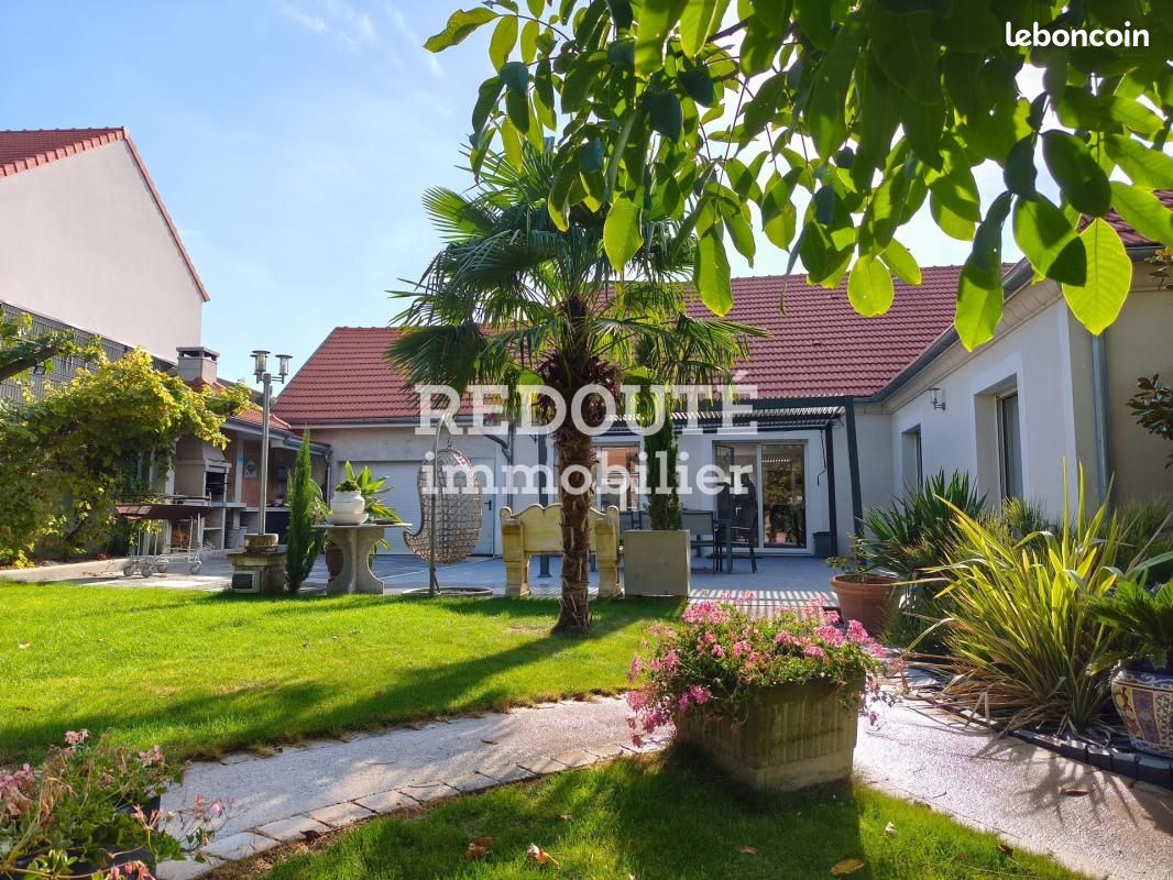 Maison 7 pièces 264 m² · à Villers-aux-Noeuds · 264 m² · 699 000 €