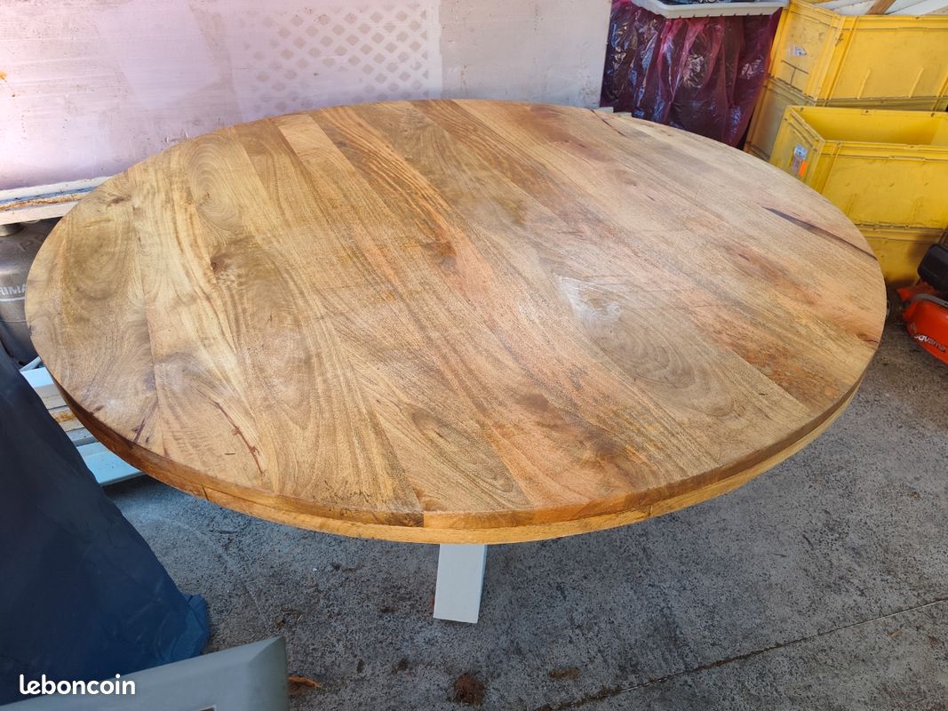 Table ronde en manguier (image 4)