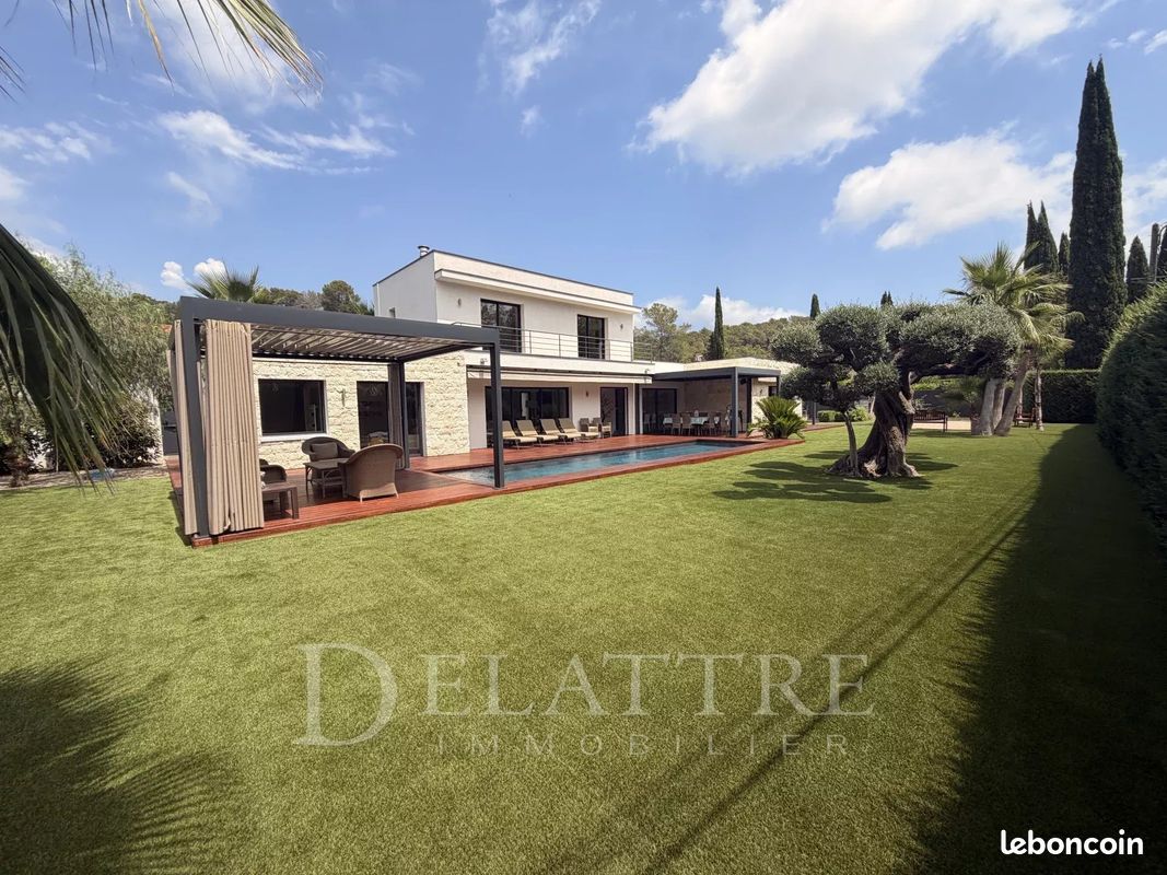 Maison 6 pièces 160 m² · à Opio · 160 m² · 1 995 000 €