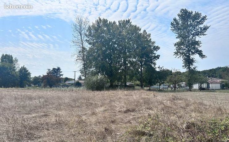 Terrain 1 720 m² Saint Aigulin