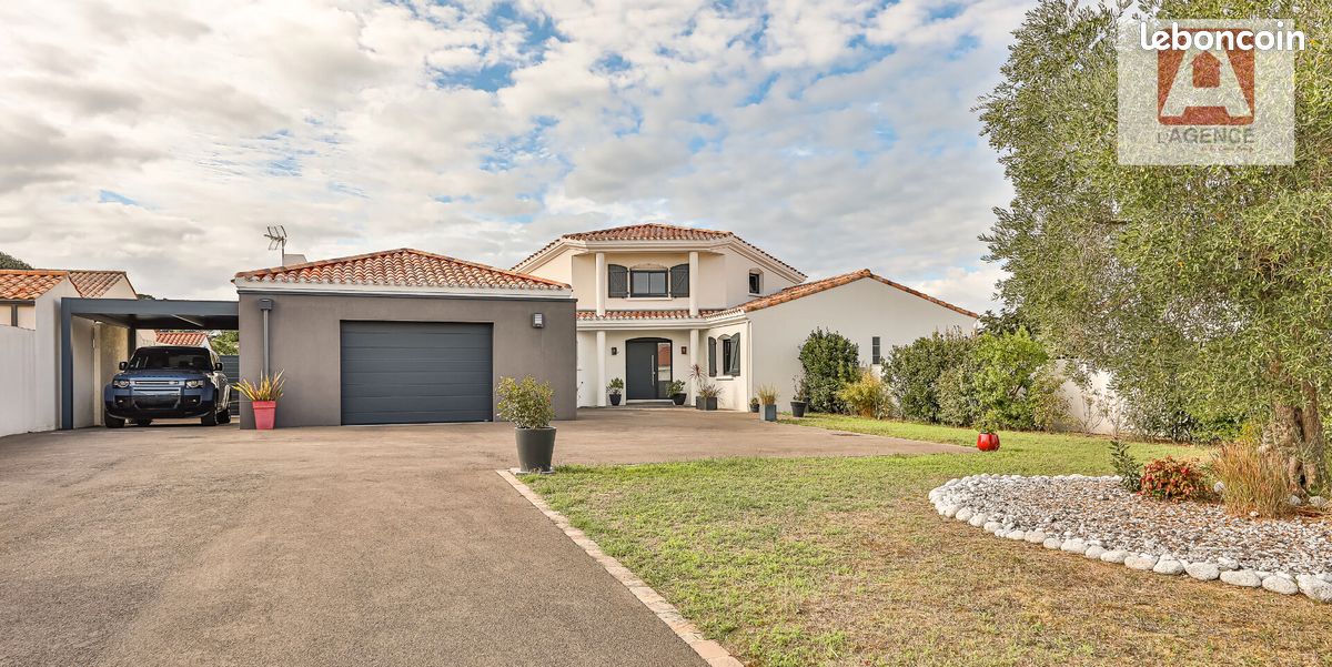 Maison 6 pièces 218 m² · à Saint-Hilaire-de-Riez · 218 m² · 874 200 €