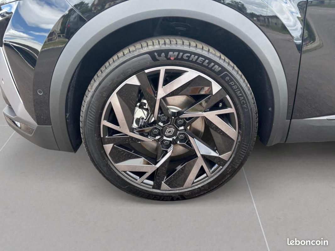 Renault Captur E-Tech full hybrid 160 ch esprit Alpine (image 9)