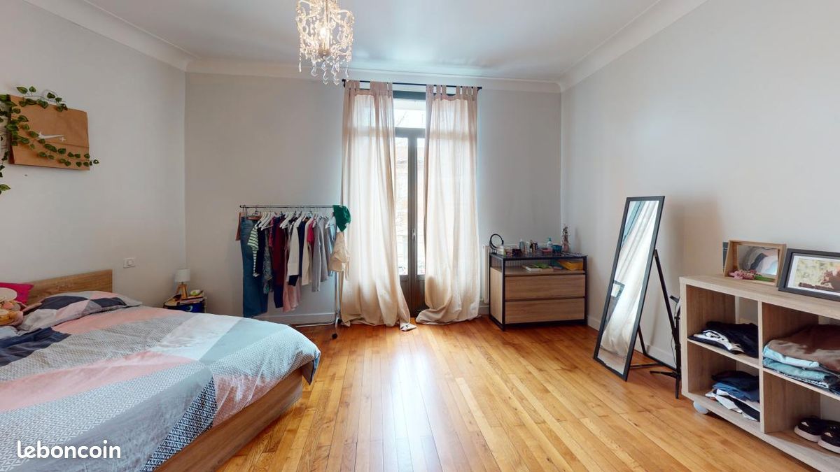 Maison 7 pièces 232 m² (image 8)