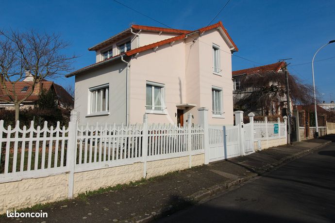 Maison 5 pièces 85 m²