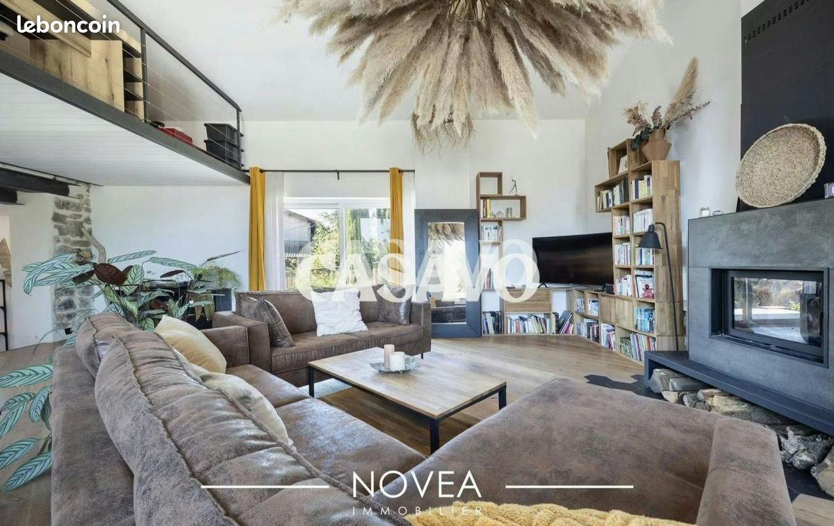 Maison 8 pièces 229 m² · à Condrieu · 229 m² · 680 000 €