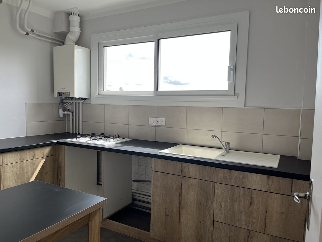 Appartement a louer pau - 5 pièce(s) - 100 m2 - Surfyn