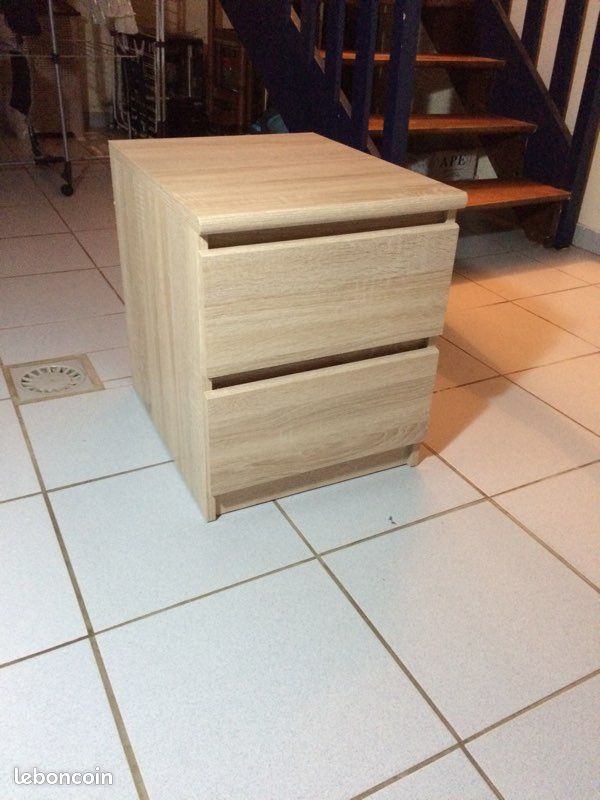 Table de chevet (image 1)