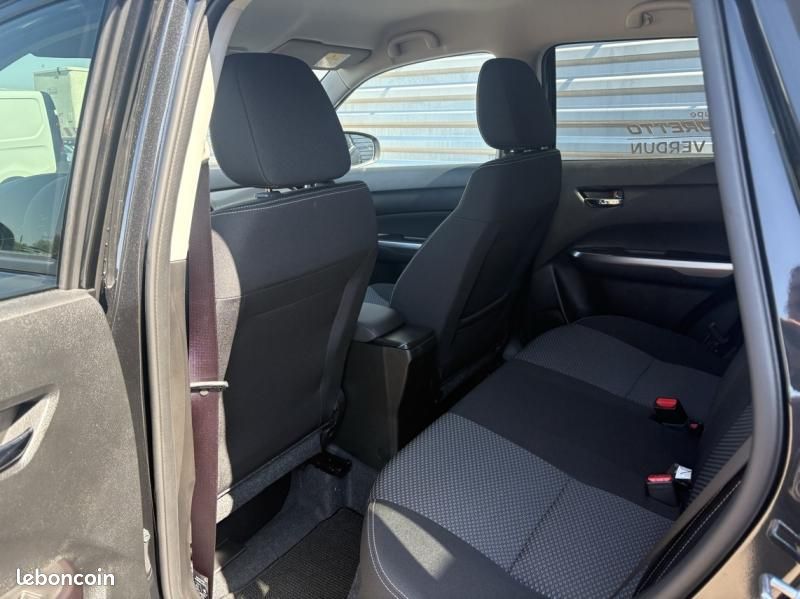 Suzuki Vitara 1.4 Boosterjet Hybrid 110ch Privilège MY25 (image 8)