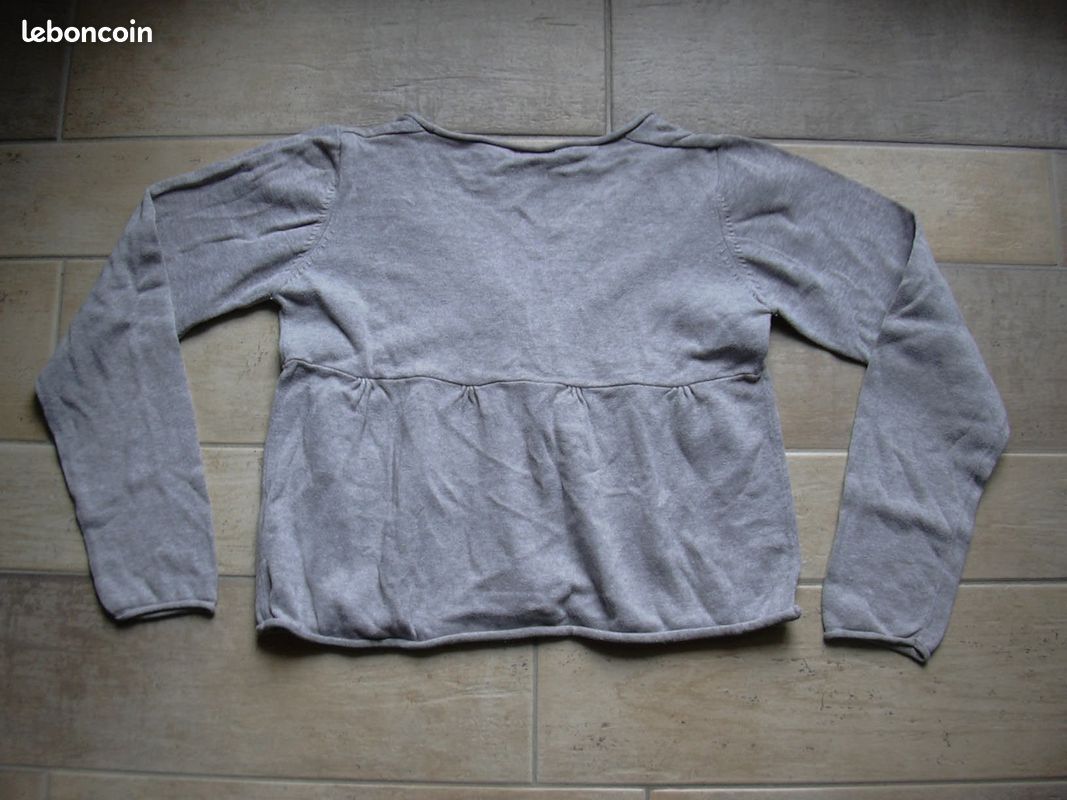 Gilet gris "active wear" 12 ans (SN) (image 7)