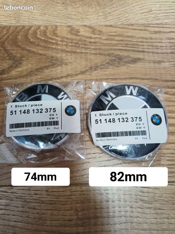 2 logo emblème insigne Bmw pour capot 82mm et coffre 74mm noir